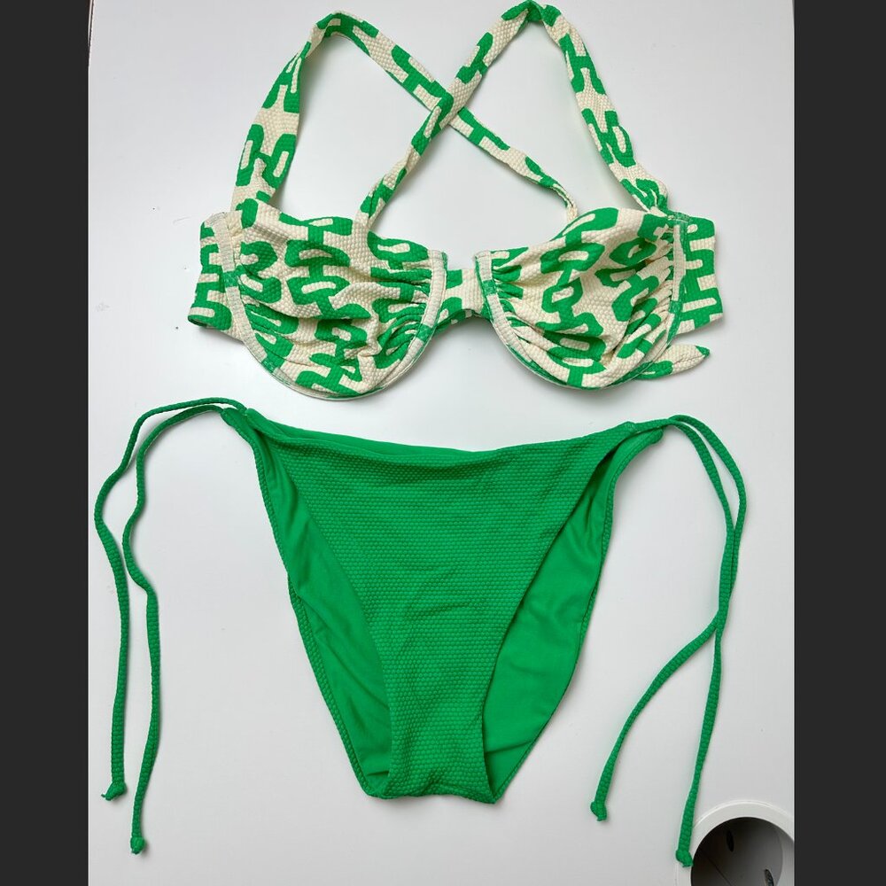 Gianni Bini Cream and Green Print Adjustable Tie Bikini Swimsuit, M/L